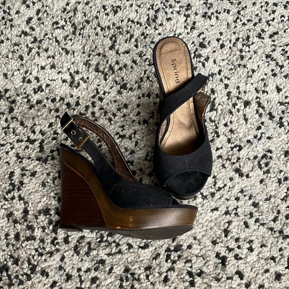 Spring Wooden Wedges - Picture 9 of 10